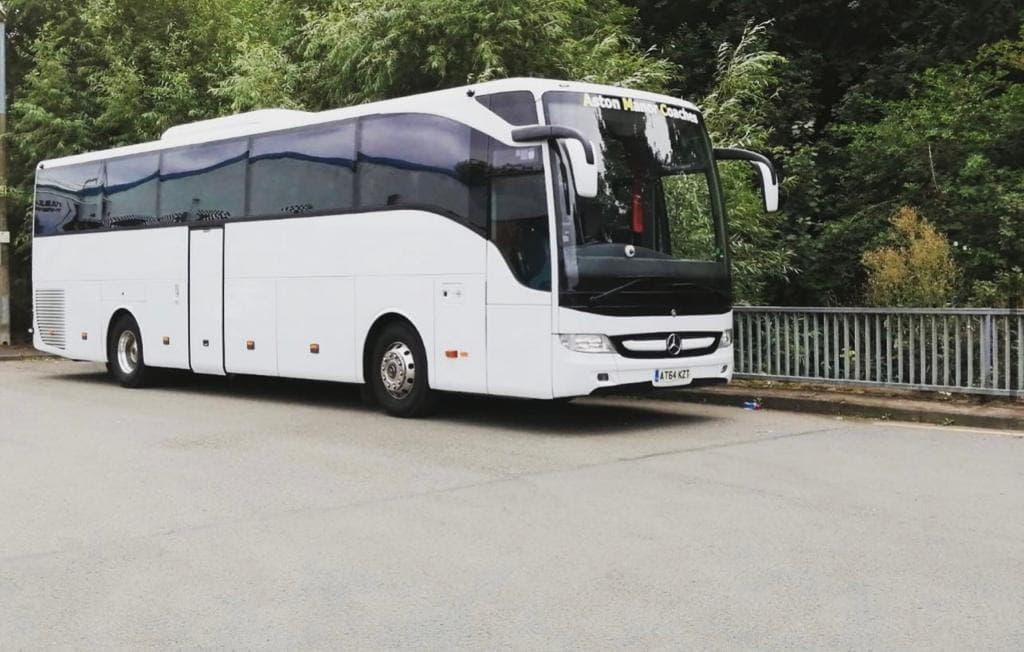 Ensuring Your Ease with AJ Travel’s Coach Hire Services