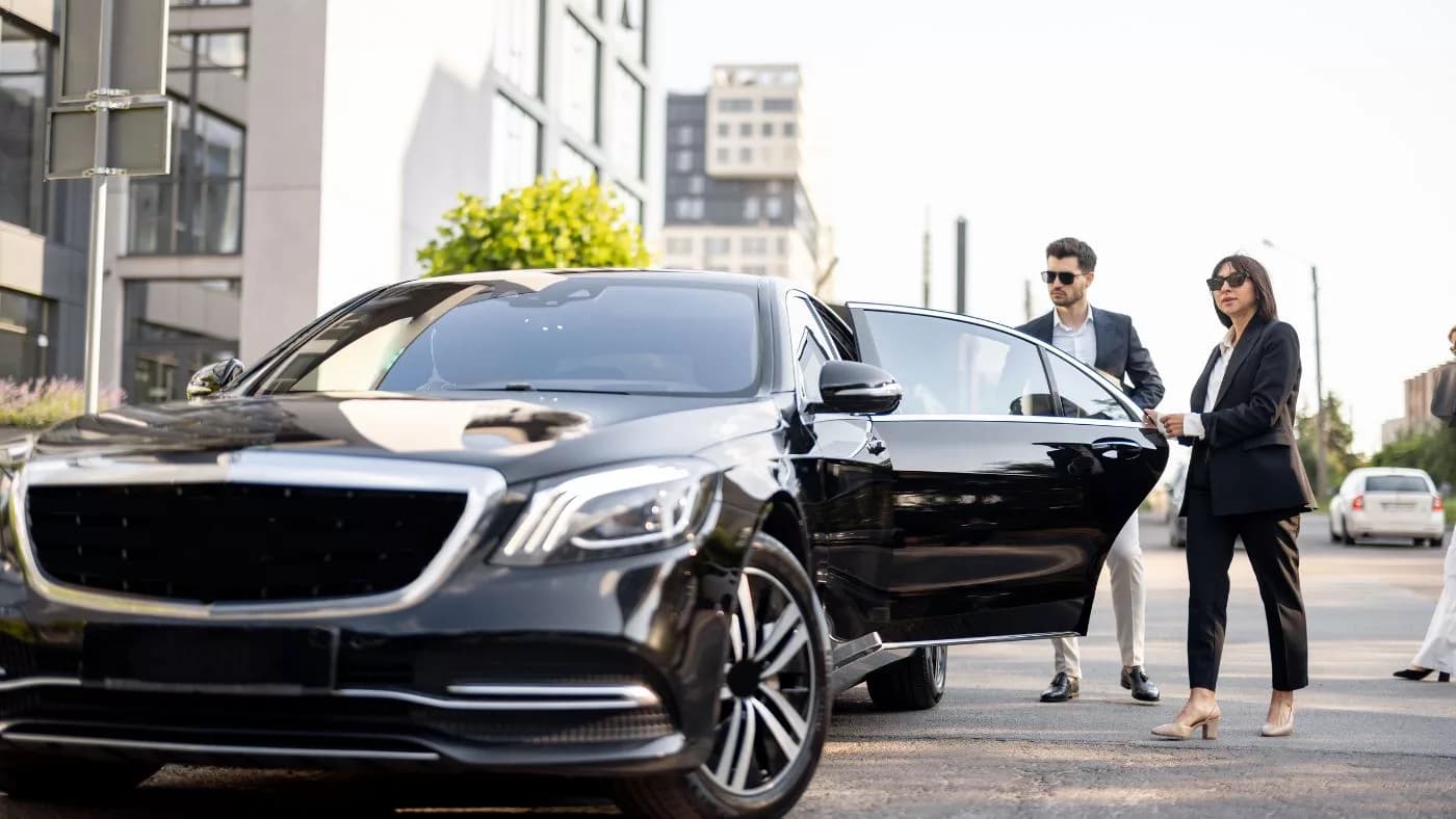 Top Benefits of Choosing AJ Travel for Corporate Travel in Birmingham