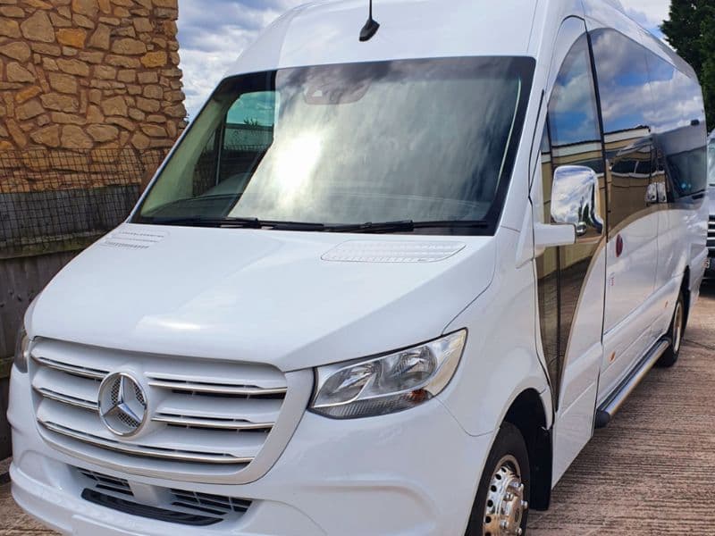 AJ Executive Travel fleet vehicle 5
