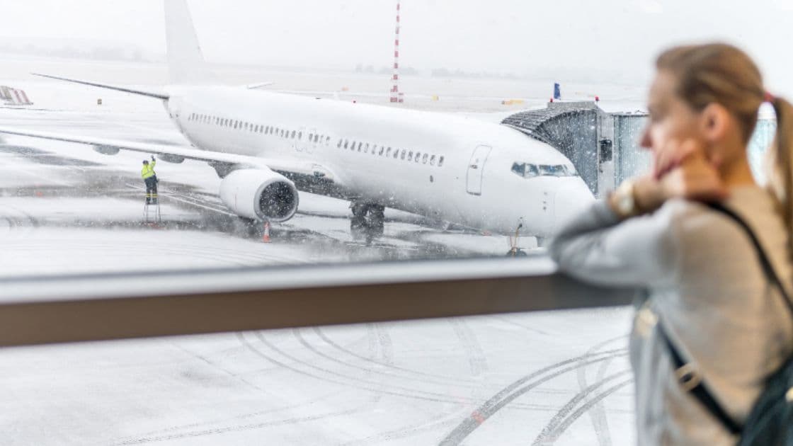 Stress-Free Holiday Airport Transfers: Start Your Winter Travels with AJ Travel