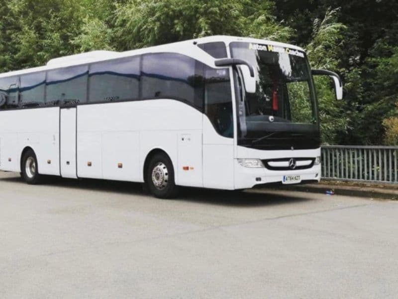 AJ Executive Travel fleet vehicle 4