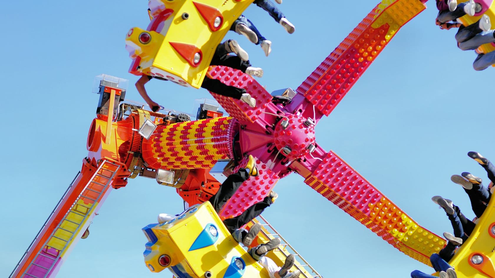Discover the Best Theme Park Trips in 2025 with AJ Travel