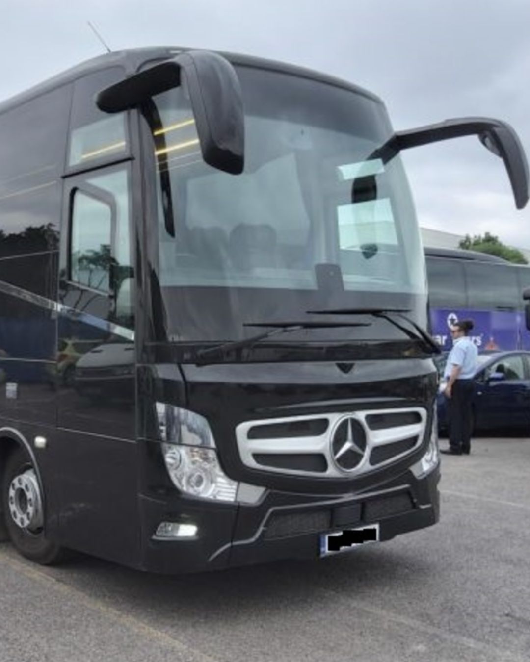 Why Choose AJ Travel for Coach Hire in Birmingham?