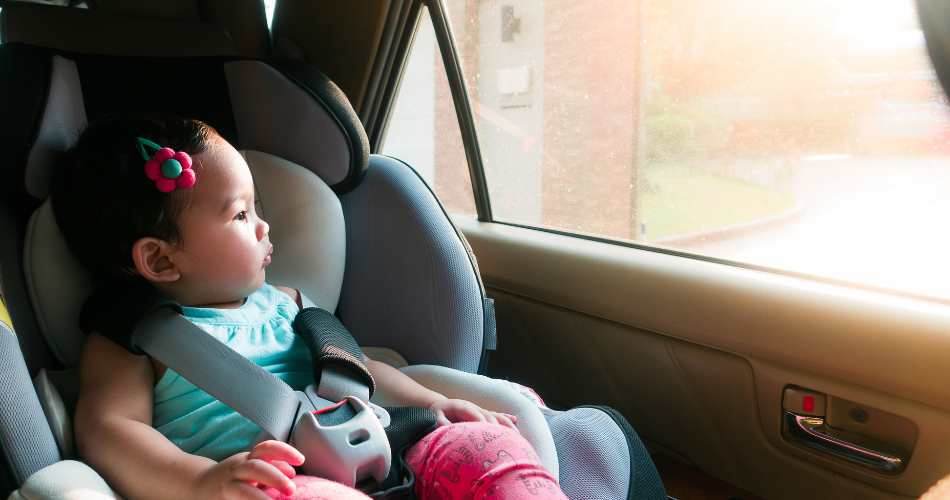 traveling with children,toddlers,babies,travel,summer,coach hire,van hire,Birmingham