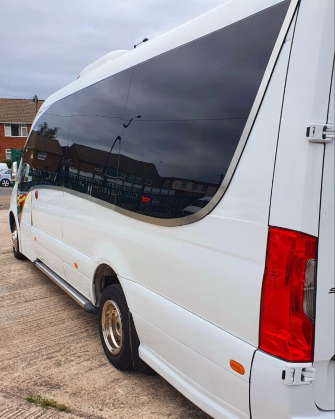 Birmingham Luxury Minibus Hire